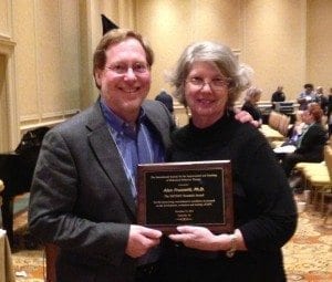Alan Fruzzetti, Ph.D. wins the Outstanding Researcher Award